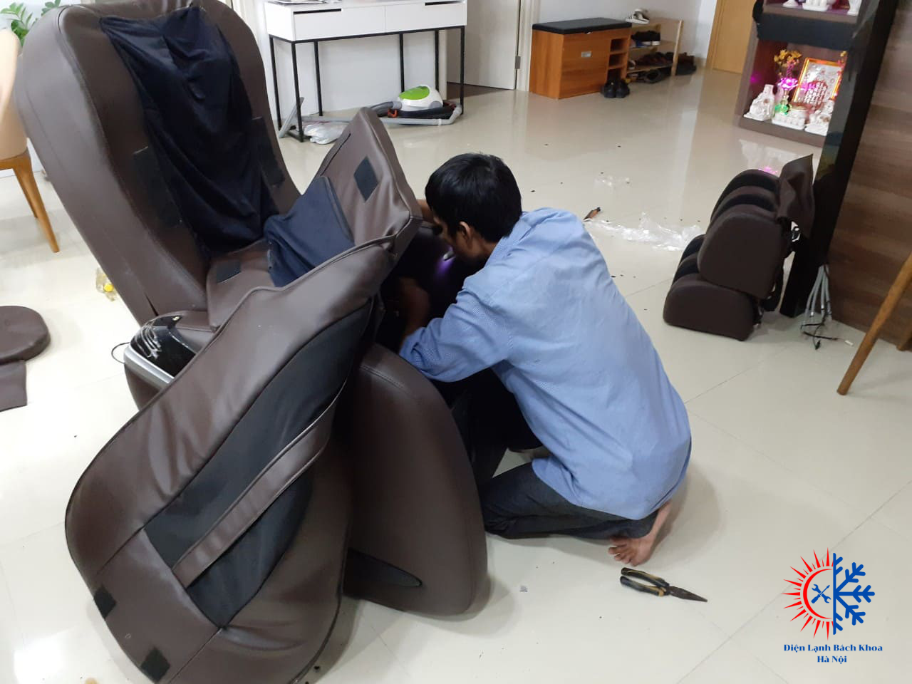 Dịch vụ sửa chữa ghế massage tại Hà Nội